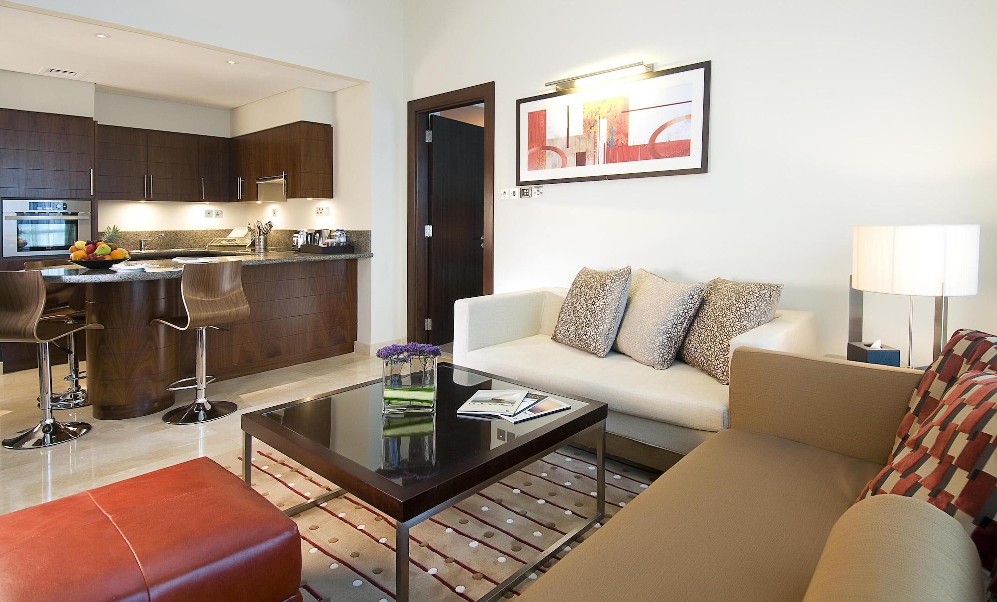 Grand Millennium Al Wahda Hotel And Executive Apartments Abu Dhabi Bilik gambar